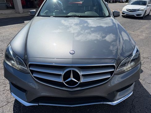 Used 2016 Mercedes-Benz E 350 4MATIC Wagon w/ Premium Package image 17