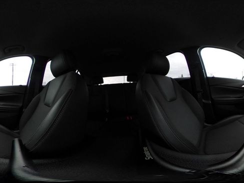 Used 2025 Buick Encore GX Preferred image 40