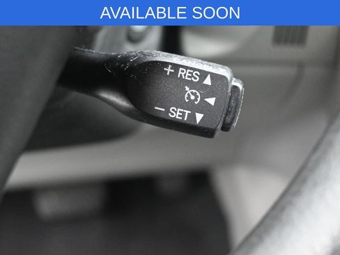 Used 2013 Toyota Corolla LE image 18