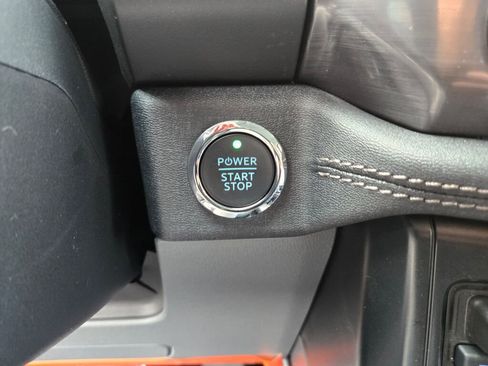 New 2025 Ford F150 Lightning Flash AWD/4WD image 19