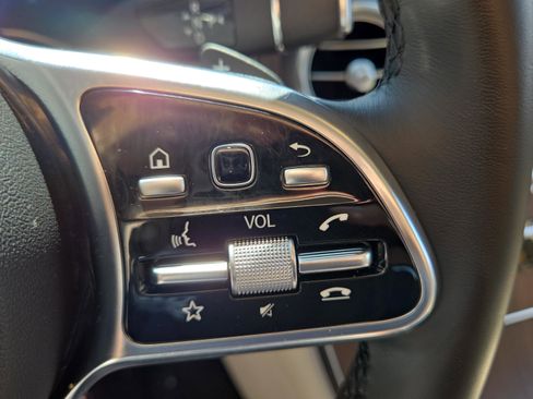 Certified 2022 Mercedes-Benz GLC 300 GLC 300 image 28