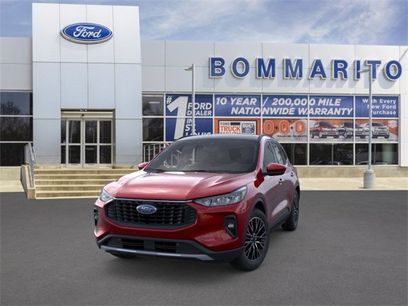 New 2025 Ford Escape SE