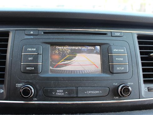 Used 2016 Kia Sedona LX w/ Option Group 020 image 21