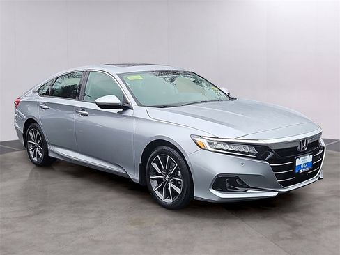 Used 2022 Honda Accord EX-L image 3