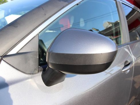 Used 2024 Nissan Rogue SV FWD image 53