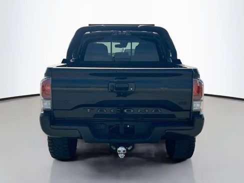 Used 2021 Toyota Tacoma TRD Sport RWD image 7