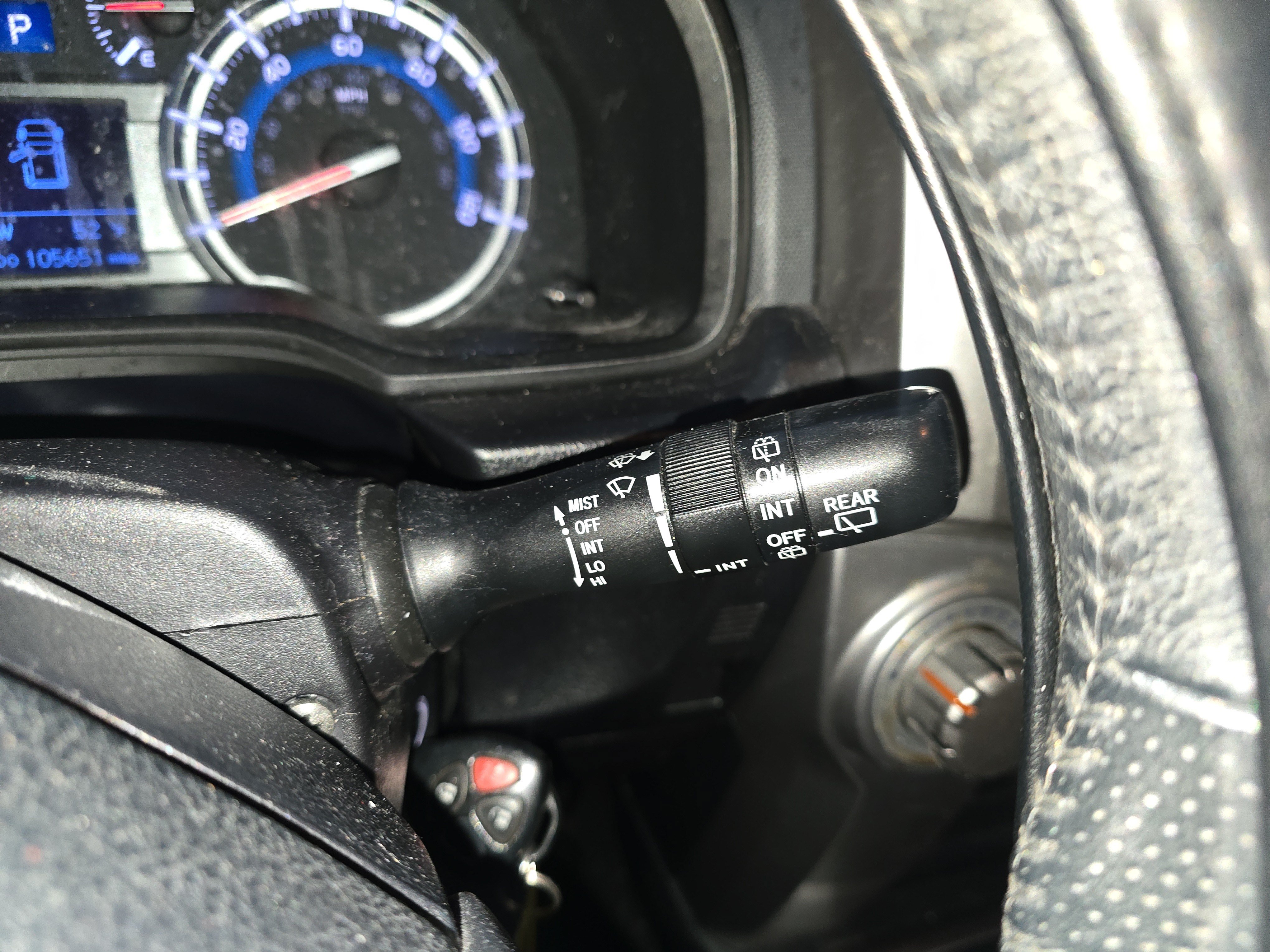 Used 2018 Toyota 4Runner SR5 Premium AWD/4WD image 28