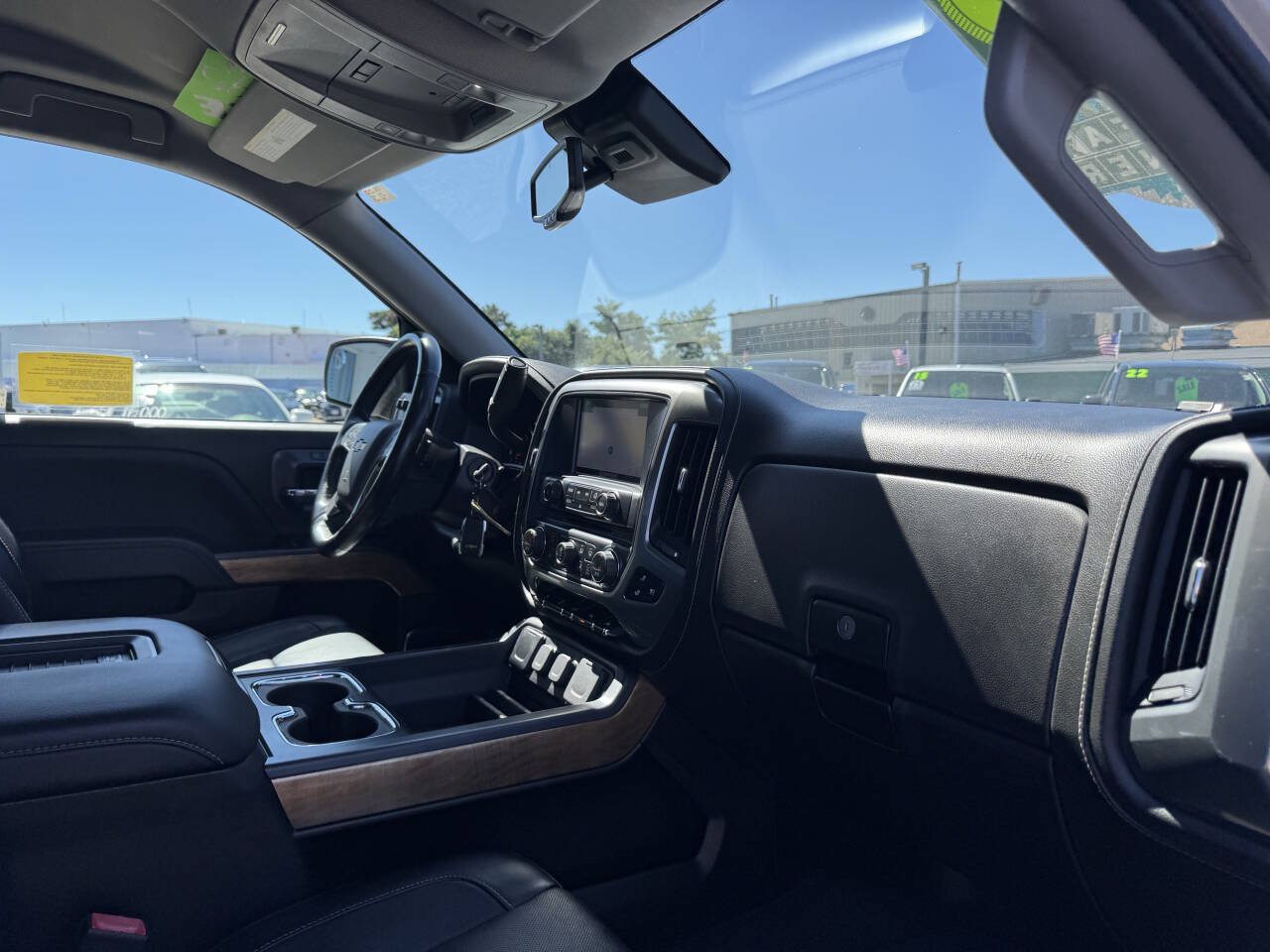 Used 2018 Chevrolet Silverado 1500 LTZ w/ Sport Package AWD/4WD image 37