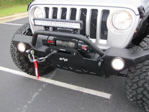 Used 2018 Jeep Wrangler Unlimited Sport S AWD/4WD image 37