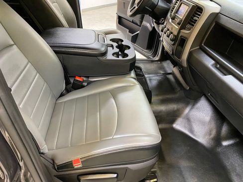 Used 2024 RAM 1500 Tradesman w/ Chrome Appearance Group AWD/4WD image 25