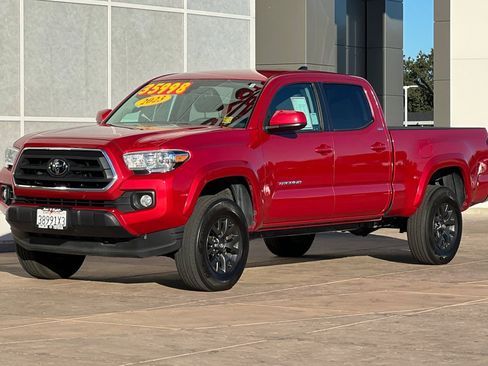 Certified 2023 Toyota Tacoma SR5 image 10