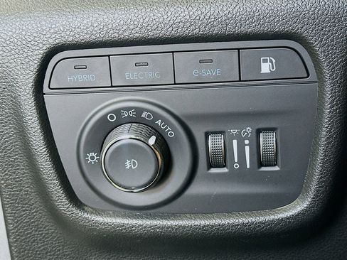 Used 2022 Jeep Grand Cherokee Limited 4xe AWD/4WD image 17