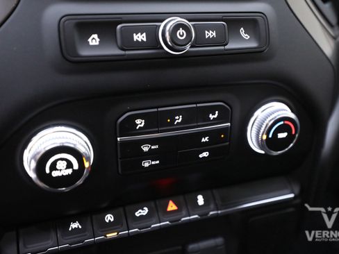 New 2026 GMC Sierra 1500 Pro w/ Graphite Edition image 26