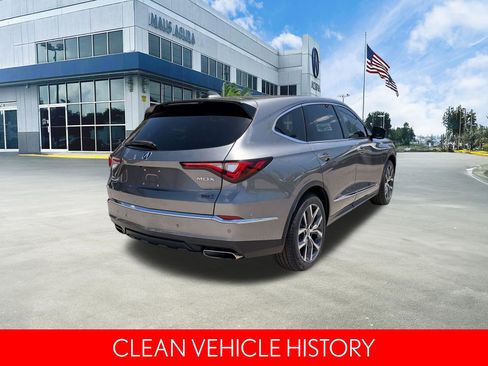Used 2023 Acura MDX FWD w/ Technology Package image 4