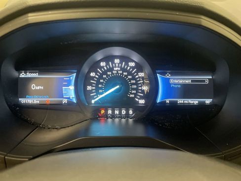 Used 2024 Ford Edge SEL w/ Convenience Package AWD/4WD image 6