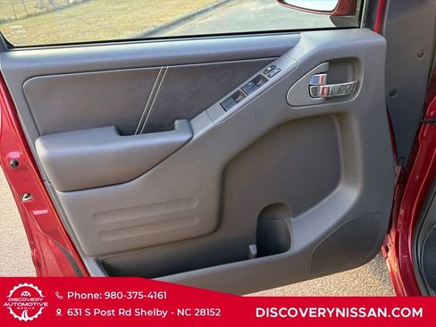 Certified 2021 Nissan Frontier PRO-4X w/ Pro-4x Utility Package image 10