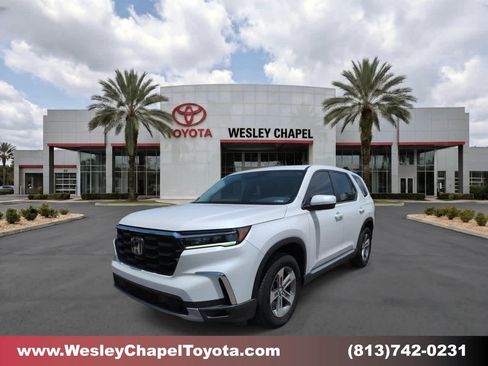 Used 2025 Honda Pilot EX-L image 1