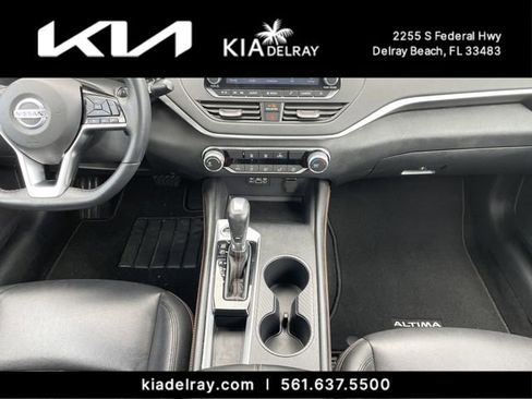 Used 2020 Nissan Altima 2.5 SR image 13