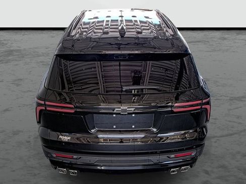 New 2026 Chevrolet Traverse LT image 3