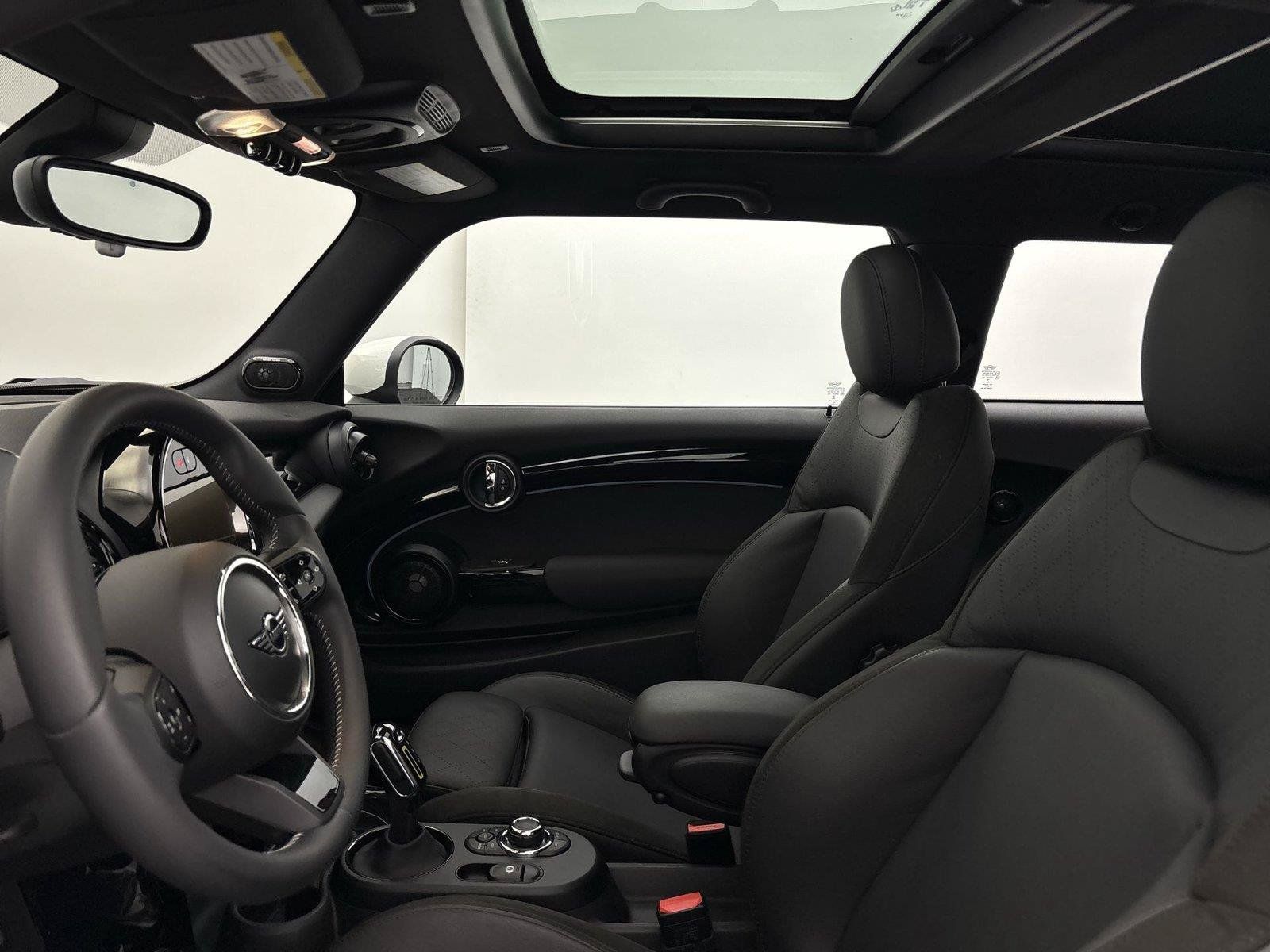Used 2023 MINI Cooper SE FWD image 24