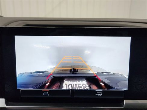 Used 2023 GMC Sierra 1500 Elevation w/ X31 Off-Road Package image 23