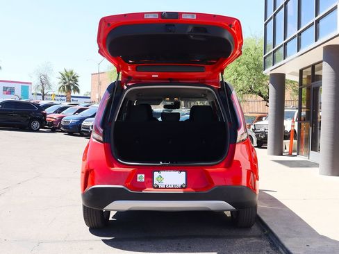 Used 2024 Kia Soul LX w/ Option Group 015 image 22