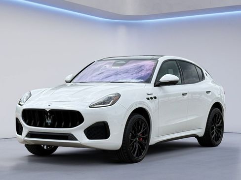 New 2026 Maserati Grecale Modena AWD/4WD image 10