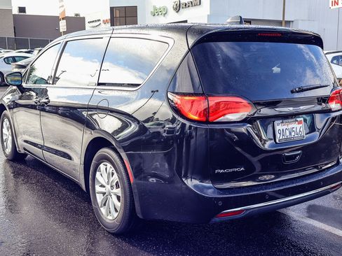 Used 2018 Chrysler Pacifica Touring Plus image 22
