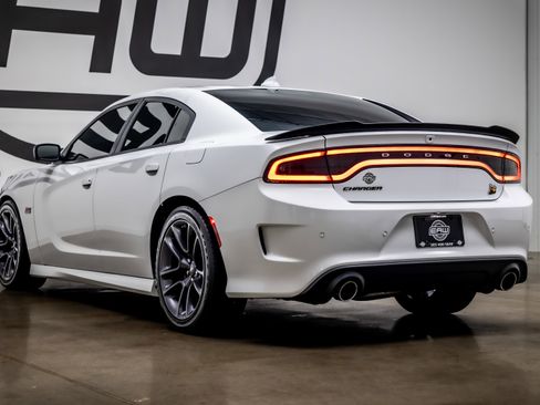 Used 2023 Dodge Charger Scat Pack w/ Plus Group RWD image 30