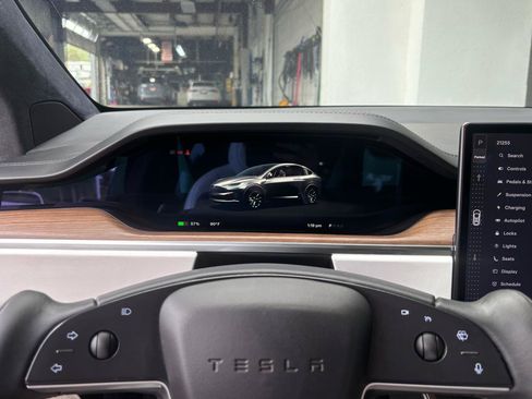 Used 2022 Tesla Model X AWD/4WD image 7