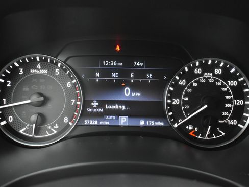 Used 2022 Nissan Armada SL AWD/4WD image 34