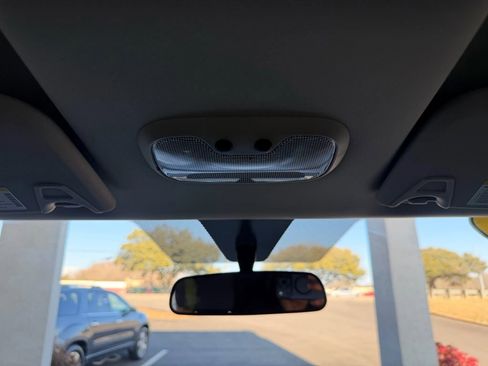 Used 2018 Dodge Journey SE w/ Connectivity Group image 17