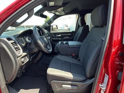 New 2026 RAM 1500 Express AWD/4WD image 31