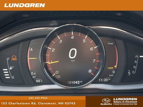 Used 2017 Volvo V60 T5 Premier w/ Convenience Package image 29