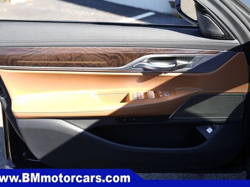Used 2020 BMW 750i xDrive w/ Cold Weather Package AWD/4WD image 24