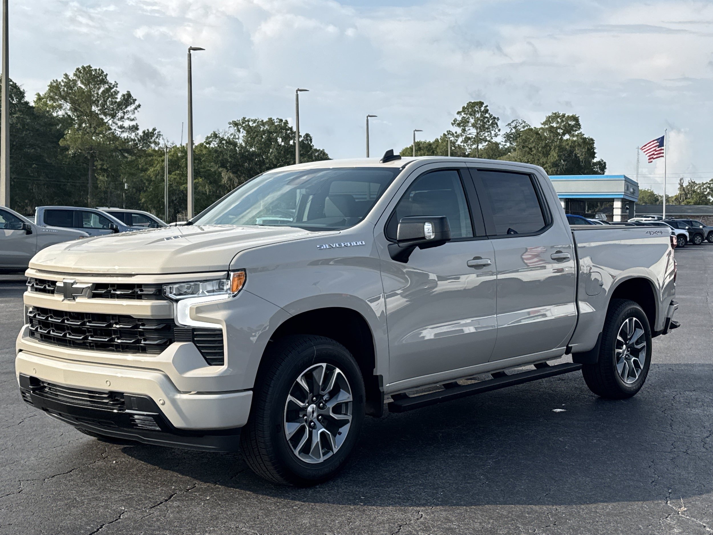 New 2026 Chevrolet Silverado 1500 RST w/ RST All Star Premium Package AWD/4WD image 4
