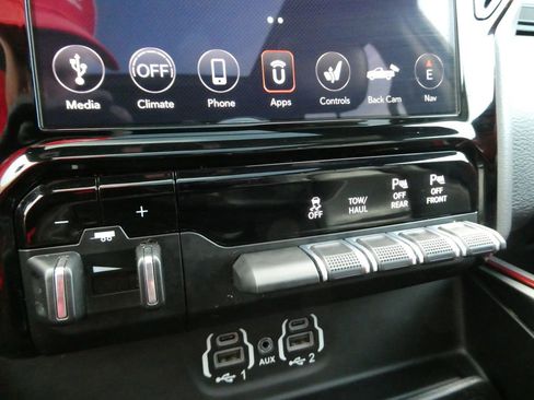 Used 2020 RAM 1500 Rebel w/ Rebel Level 2 Equipment Group AWD/4WD image 24