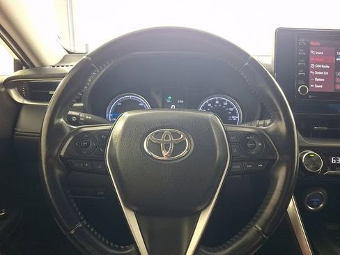Certified 2021 Toyota Venza LE AWD/4WD image 22