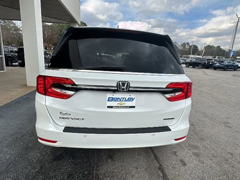 Used 2021 Honda Odyssey Touring image 21