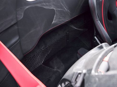 Used 2022 Ferrari F8 Tributo image 50