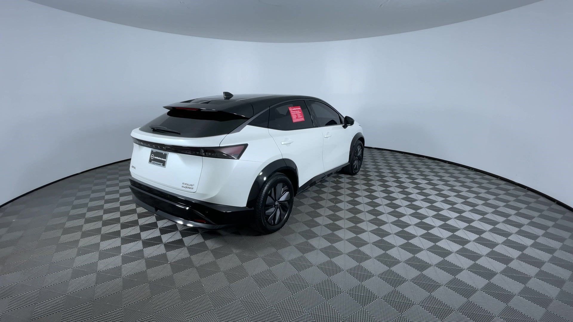 Certified 2024 Nissan Ariya AWD image 8