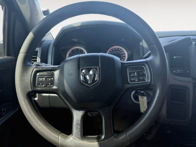 Used 2018 RAM 2500 Tradesman w/ Chrome Appearance Group AWD/4WD image 7