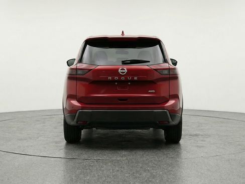 Used 2025 Nissan Rogue SV image 7