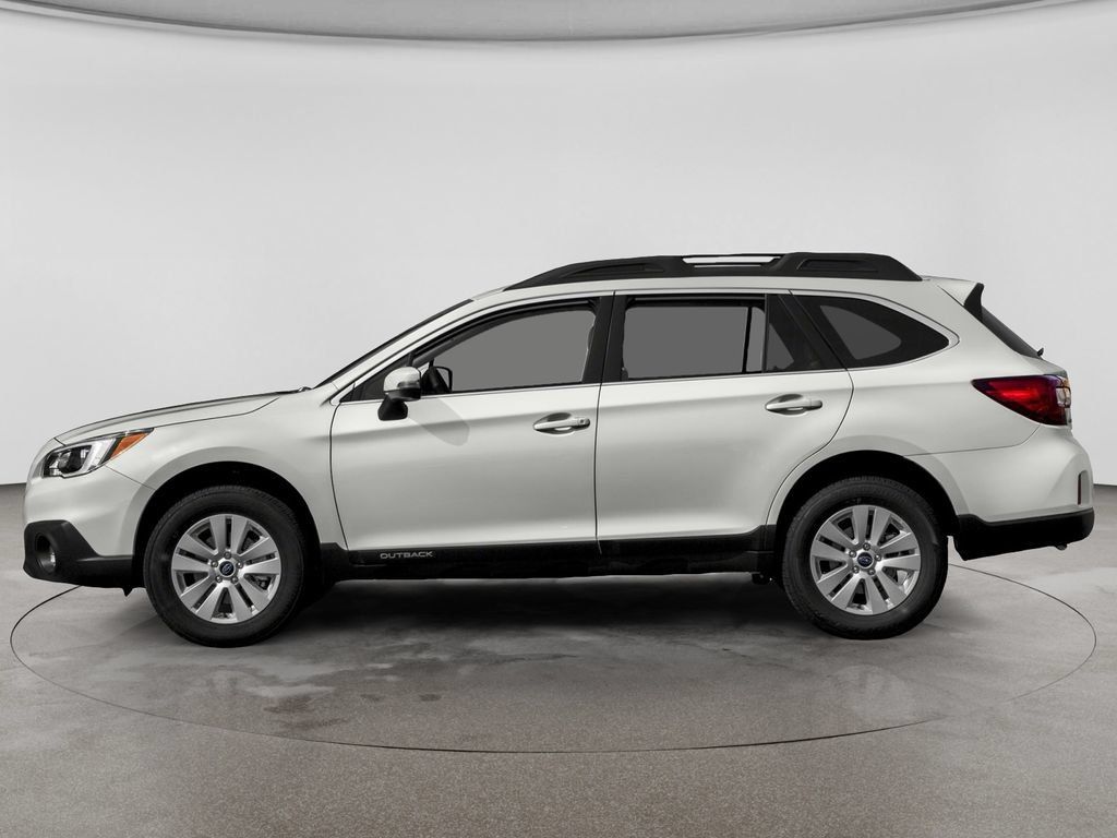 Used 2017 Subaru Outback 2.5i Premium AWD/4WD image 3