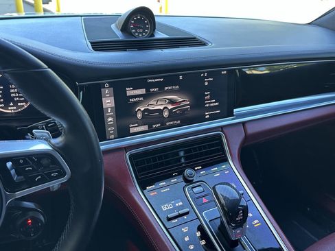 Used 2017 Porsche Panamera 4S AWD/4WD image 24