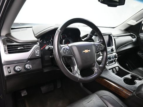Used 2018 Chevrolet Suburban LT AWD/4WD image 14