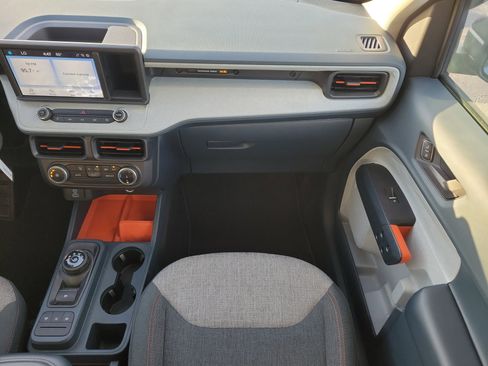 Used 2024 Ford Maverick XLT image 19