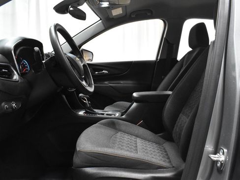 Used 2024 Chevrolet Equinox LT w/ LPO, Floor Liner Package image 3