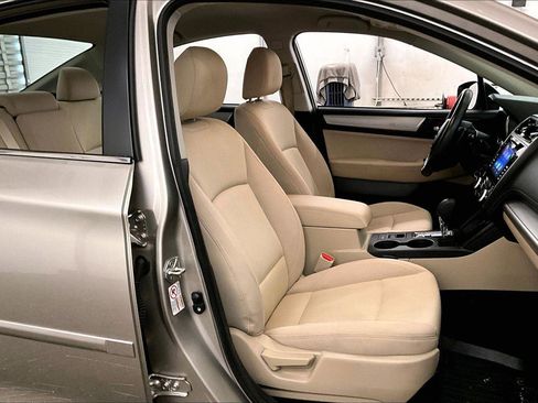 Used 2018 Subaru Legacy 2.5i Premium image 7
