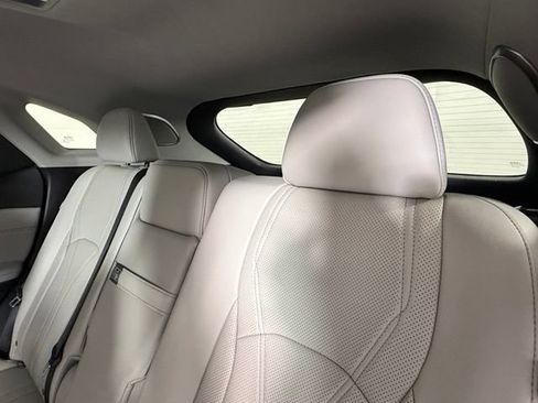 Used 2016 Lexus RX 450h AWD image 28